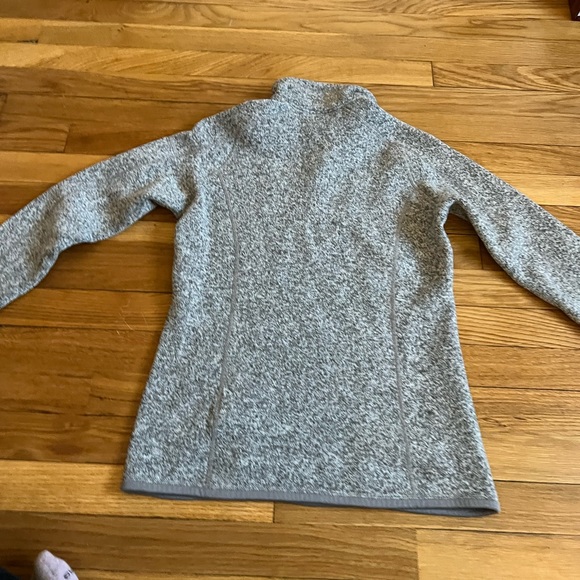Patagonia Sweatshirt - Picture 5 of 11